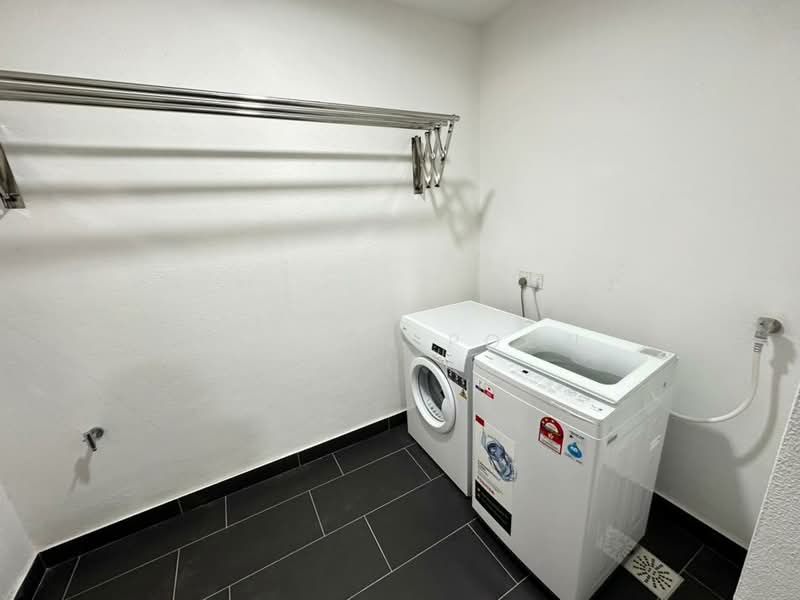 Service Residence for Sale at SqWhere Service Apartments - Lennon Poon - Interior - PropertyGuru.com.my