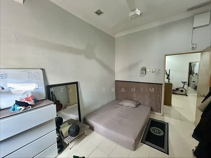 Rumah Teres 2-Tingkat untuk Dijual di Taman Puncak Saujana (Kajang) - Azli Ibrahim - Bedroom - PropertyGuru.com.my