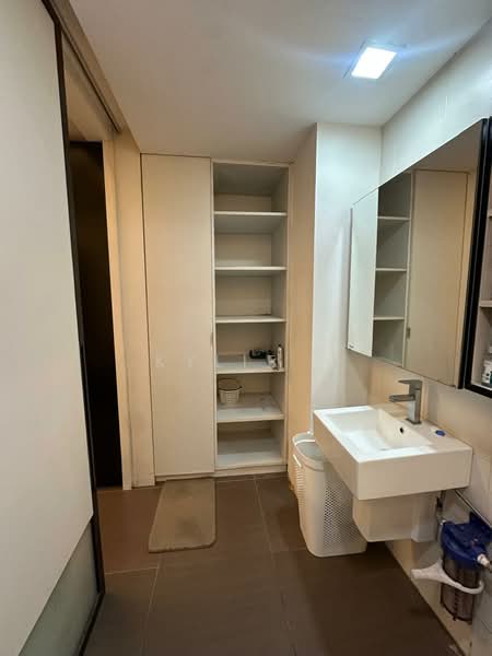 Kediaman Servis untuk Dijual di Garden Plaza - Kylie Hoh - Bathroom - PropertyGuru.com.my