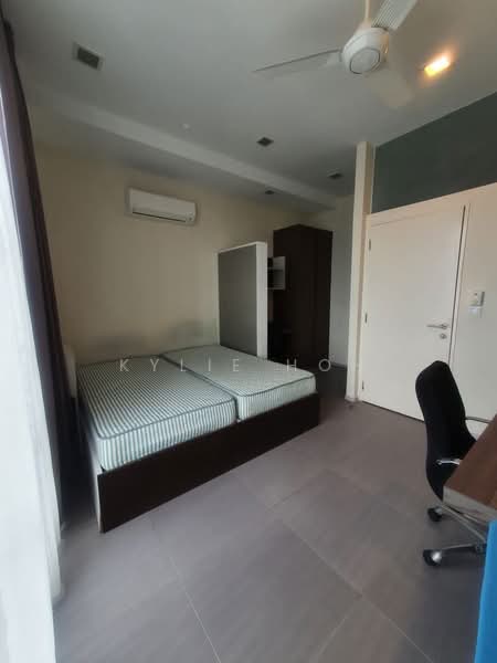 Kediaman Servis untuk Dijual di Garden Plaza - Kylie Hoh - Bedroom - PropertyGuru.com.my