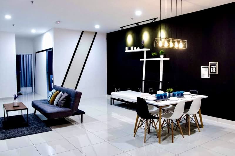 Kediaman Servis untuk Dijual di Serviced Residence @ 3 Towers - Wei Meng - Living Room - PropertyGuru.com.my