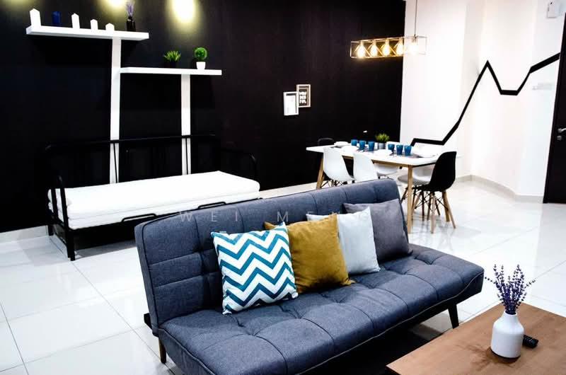 Kediaman Servis untuk Dijual di Serviced Residence @ 3 Towers - Wei Meng - Living Room - PropertyGuru.com.my