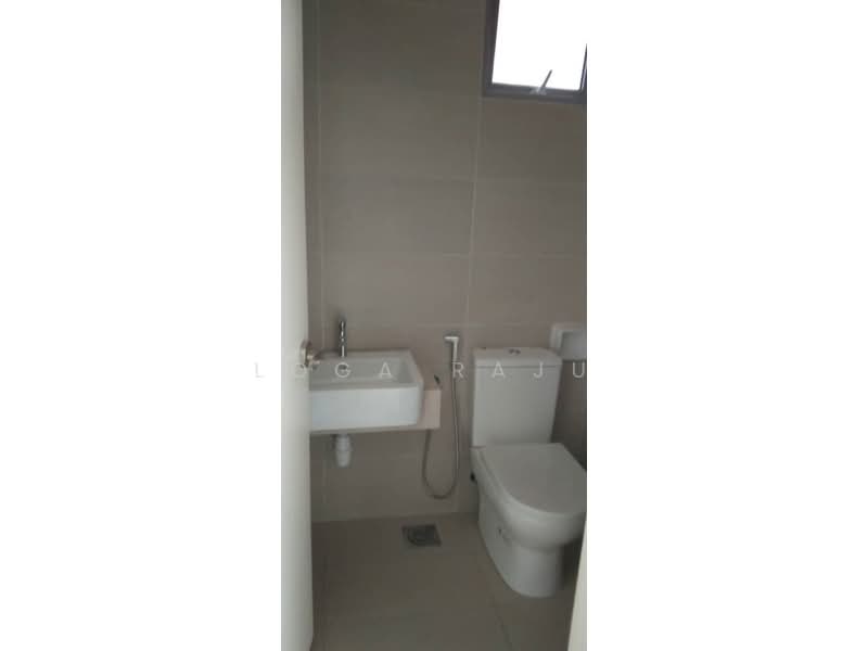 Pangsapuri untuk Disewa di Adria Residences - Loga Raju - Bathroom - PropertyGuru.com.my