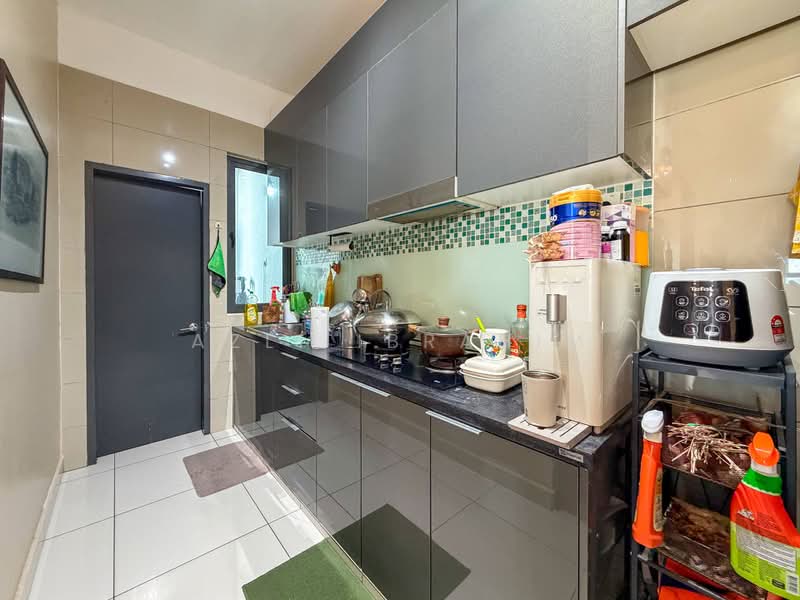 Condominium for Sale at Aura Residence - Azli Ibrahim - Kitchen - PropertyGuru.com.my