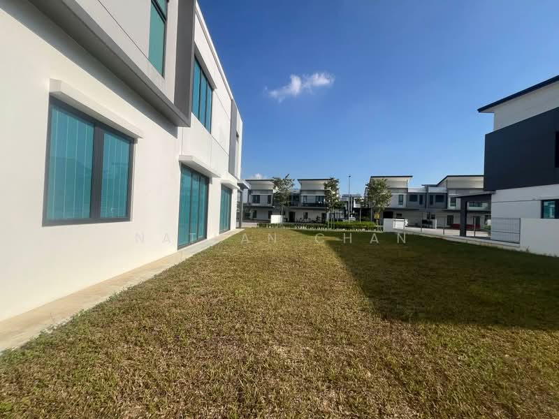 Bungalow House untuk Dijual di Taman Molek (Johor Bahru) - Nathan Chan - Exterior - PropertyGuru.com.my
