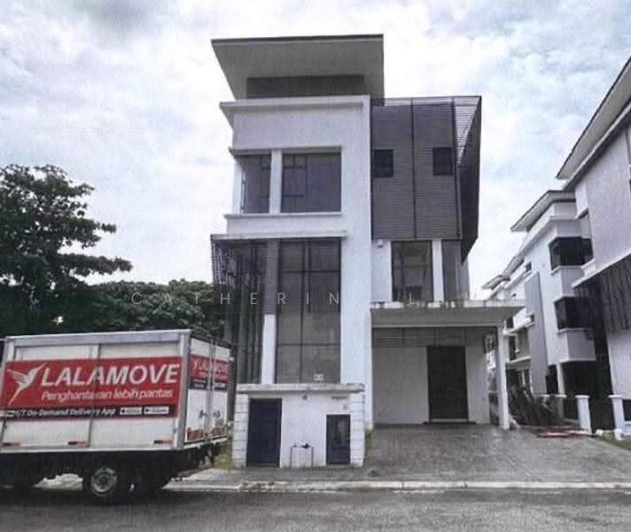 Rumah Berkembar untuk Dijual di Shah Alam (Selangor) - Catherine Lum - Exterior - PropertyGuru.com.my