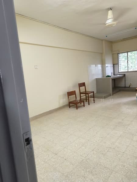 Flat for Rent at Taman Connaught Flat (High Rise) - Jun Kien Chu - PropertyGuru.com.my