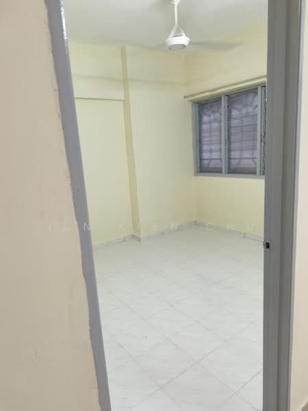 Flat for Rent at Taman Connaught Flat (High Rise) - Jun Kien Chu - PropertyGuru.com.my