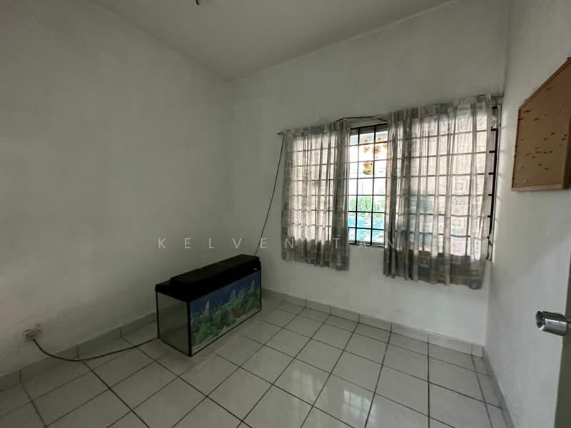 2-storey Terraced House for Rent in Taman Sri Buloh (Sungai Buloh) - Kelven Tan - Interior - PropertyGuru.com.my