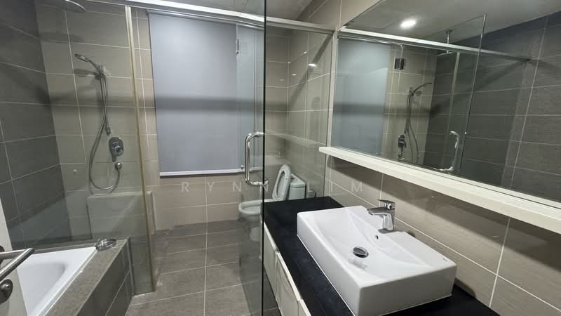 Condominium for Rent at Iskandar Residences - Rynn Lim - Bathroom - PropertyGuru.com.my
