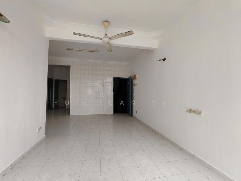 Flat for Sale at Taman Cheng Ria - Yu Chuan Yau - Interior - PropertyGuru.com.my