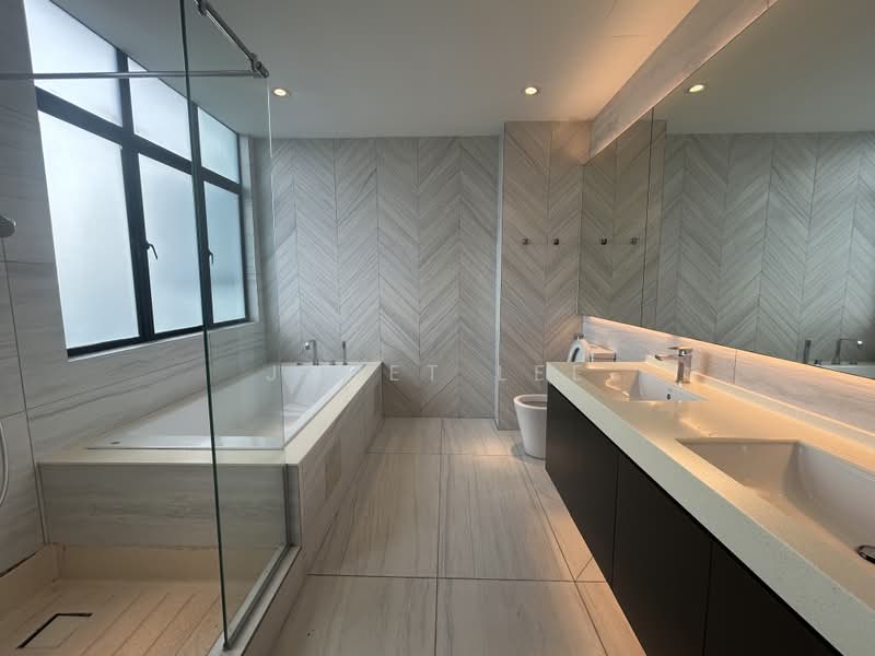 Condominium for Rent at Palm Garden Condominium - Janet Lee - Bathroom - PropertyGuru.com.my
