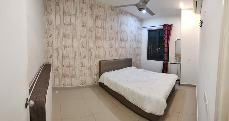 Kediaman Servis untuk Dijual di Univ 360 Place - Wei Meng - Bedroom - PropertyGuru.com.my