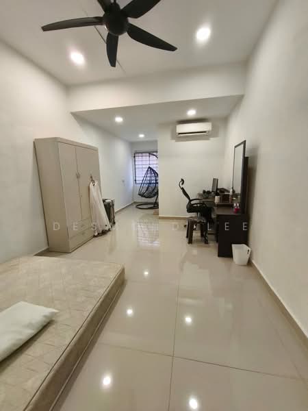 Terraced House for Rent in Taman Munsyi Ibrahim (Johor Bahru) - Desmond Lee - Bedroom - PropertyGuru.com.my