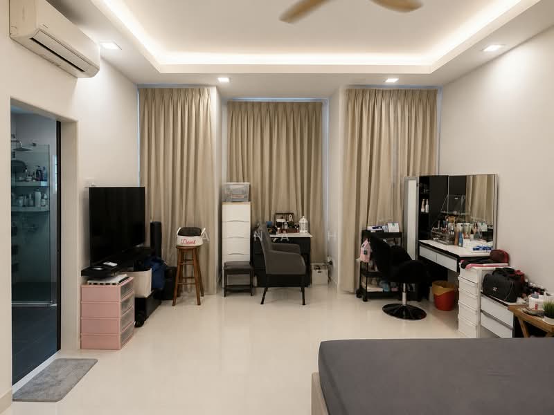 Rumah Teres untuk Dijual di Alam Damai (Cheras) - Anna H - Bedroom - PropertyGuru.com.my