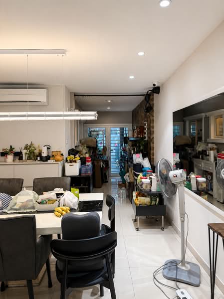 Rumah Teres untuk Dijual di Alam Damai (Cheras) - Anna H - Dining Room - PropertyGuru.com.my