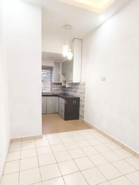 2-storey Terraced House for Sale in Sungai Buloh (Selangor) - Liza Khalid - PropertyGuru.com.my