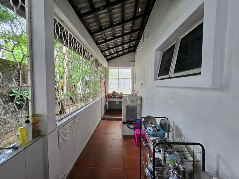 Bungalow House untuk Dijual di Ampang (Kuala Lumpur) - Azli Ibrahim - Exterior - PropertyGuru.com.my