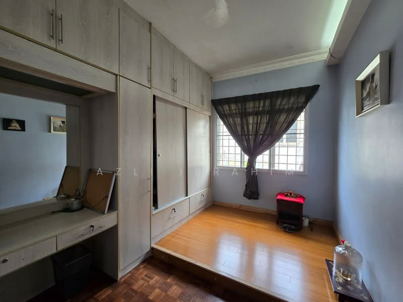Bungalow House untuk Dijual di Ampang (Kuala Lumpur) - Azli Ibrahim - Bedroom - PropertyGuru.com.my