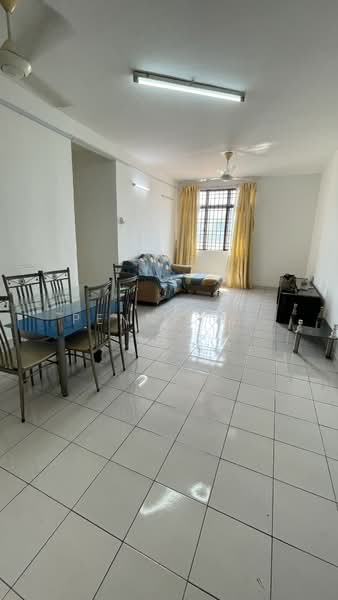 Apartment for Rent at Mutiara Perdana (Mutiara Court) - Penny Ng - Living Room - PropertyGuru.com.my
