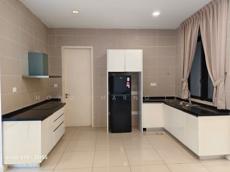 Service Residence for Rent at D'Pristine - Hong Charng Lee - Kitchen - PropertyGuru.com.my