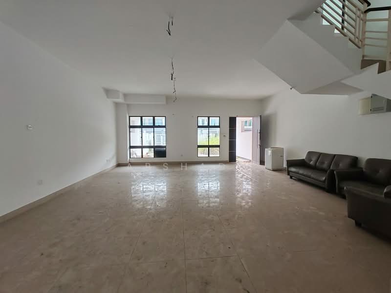 Rumah Teres 2-Tingkat untuk Dijual di Johor Bahru (Johor) - Arshad . - Living Room - PropertyGuru.com.my