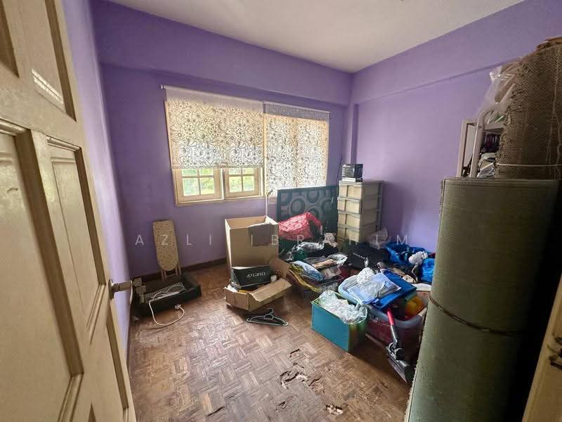 Kondominium untuk Dijual di Villaria - Azli Ibrahim - Bedroom - PropertyGuru.com.my