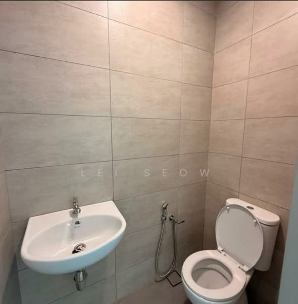 Retail Space for Rent in Tanjung Tokong (Penang) - Lei Seow - Bathroom - PropertyGuru.com.my