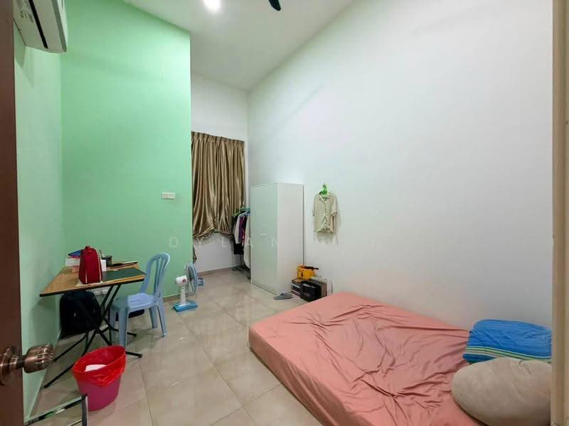 2-storey Terraced House for Sale in Taman Nusa Sentral (Iskandar Puteri (Nusajaya)) - Dylan Tan - Bedroom - PropertyGuru.com.my