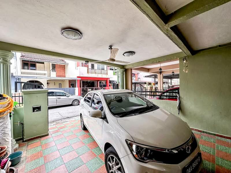 2-storey Terraced House for Sale in Batu Caves (Selangor) - Azli Ibrahim - Exterior - PropertyGuru.com.my