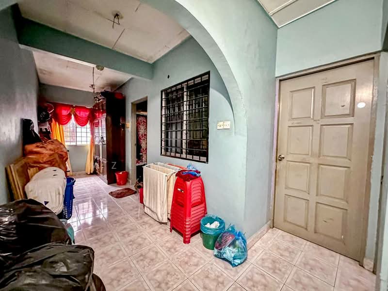 2-storey Terraced House for Sale in Batu Caves (Selangor) - Azli Ibrahim - Interior - PropertyGuru.com.my