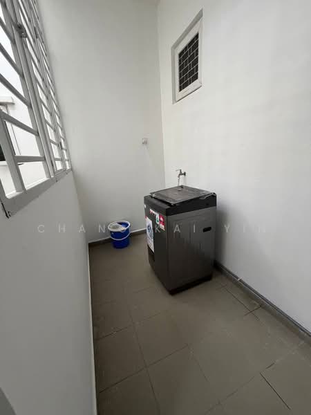 Kediaman Servis untuk Disewa di Seasons Amara Larkin - Chang Kai Yin - Balcony - PropertyGuru.com.my