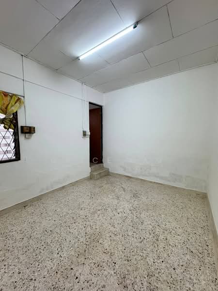 Rumah Teres 1-Tingkat untuk Dijual di Taman Ungku Tun Aminah (Skudai) - Grace Lau - PropertyGuru.com.my