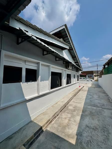 Semi-Detached House for Rent in Taman Sri Tebrau (Johor Bahru) - Sam Liew - Exterior - PropertyGuru.com.my