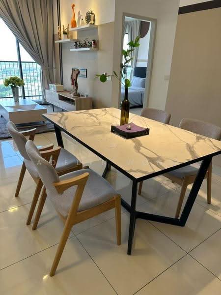 Kediaman Servis untuk Disewa di Setia City Residences - Adelyn Wong - Living Room - PropertyGuru.com.my