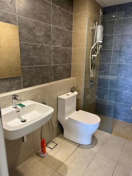 Kediaman Servis untuk Disewa di Setia City Residences - Adelyn Wong - Bathroom - PropertyGuru.com.my