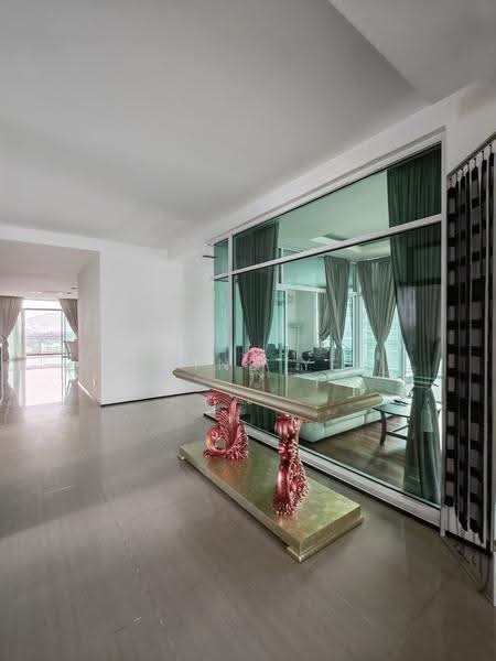 Condominium for Rent at The LOOC Residence - Elaine Yeo - Living Room - PropertyGuru.com.my