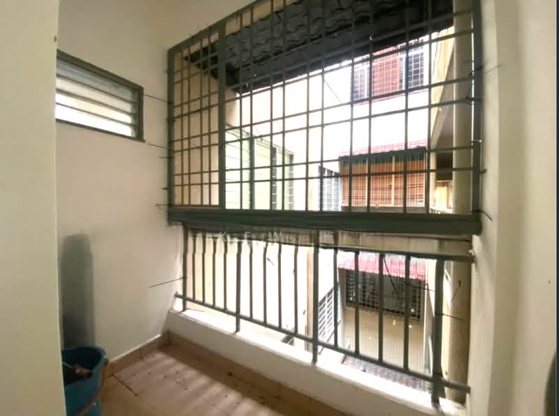 Apartment for Sale at Pangsapuri Merak - Kew . - PropertyGuru.com.my