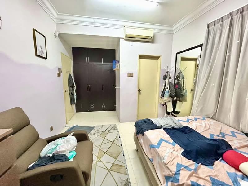 Kondominium untuk Dijual di Unipark Condominium - Najibah Sahari - Bedroom - PropertyGuru.com.my