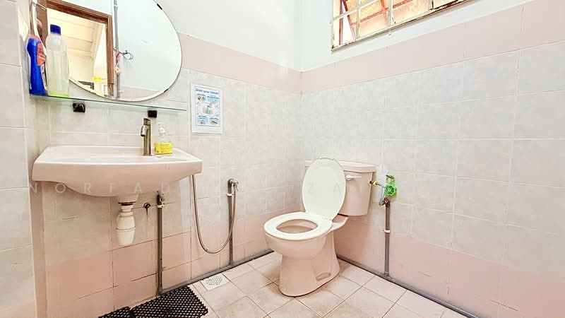 Rumah Teres 2-Tingkat untuk Dijual di Wangsa Maju (Kuala Lumpur) - NORFADILAH ZAINUDDIN - Bathroom - PropertyGuru.com.my