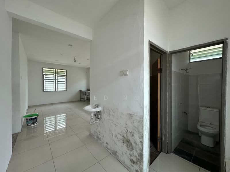 Bungalow House for Sale in Taman Seraya Indah 3 (Kulim) - TED NG - Bathroom - PropertyGuru.com.my