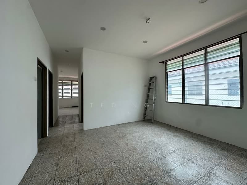Bungalow House for Sale in Taman Seraya Indah 3 (Kulim) - TED NG - Corridor - PropertyGuru.com.my