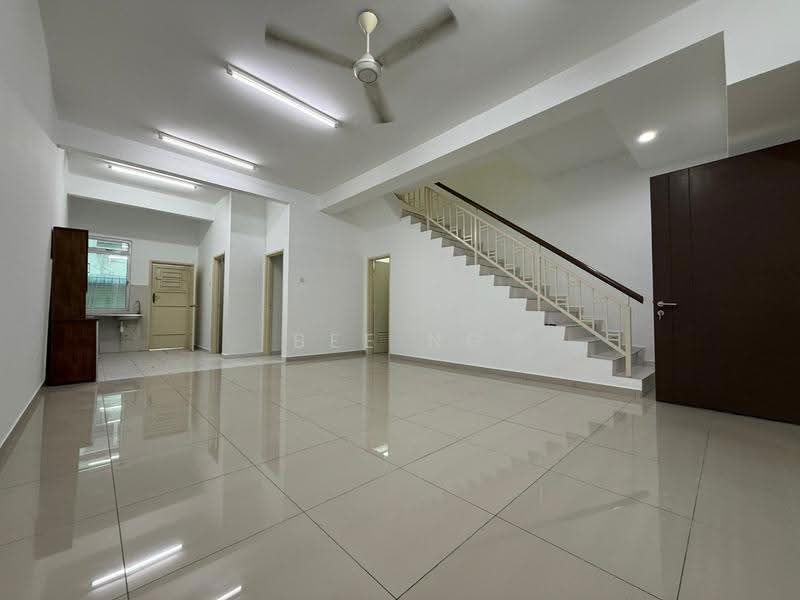 Rumah Teres untuk Dijual di Masai (Johor) - Bee Ng - Living Room - PropertyGuru.com.my