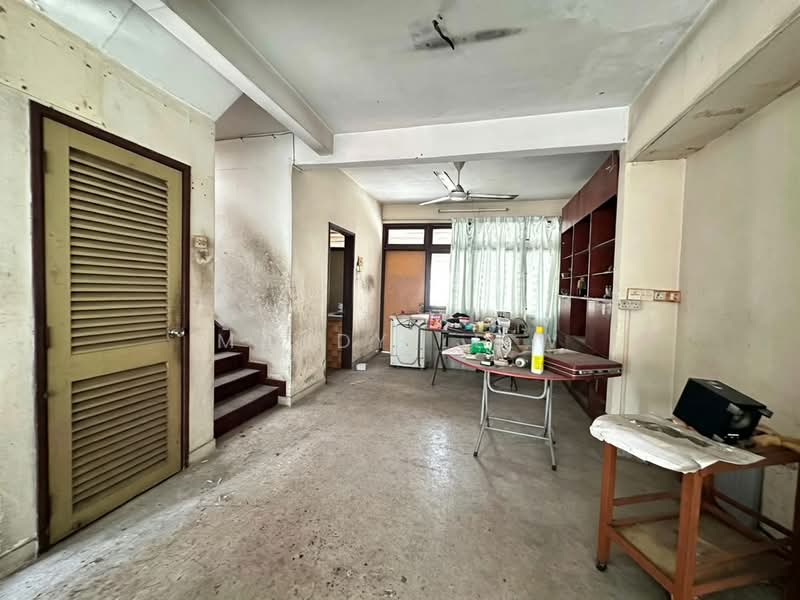 Rumah Teres 2-Tingkat untuk Dijual di SS18 (Subang Jaya) - Mandy Liew - Living Room - PropertyGuru.com.my
