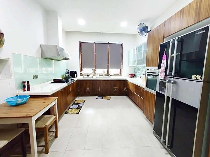 Bungalow House untuk Dijual di Ampang Jaya (Ampang) - NORFADILAH ZAINUDDIN - Kitchen - PropertyGuru.com.my