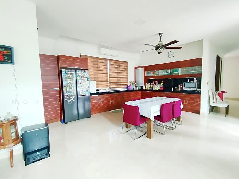 Bungalow House untuk Dijual di Ampang Jaya (Ampang) - NORFADILAH ZAINUDDIN - Kitchen - PropertyGuru.com.my