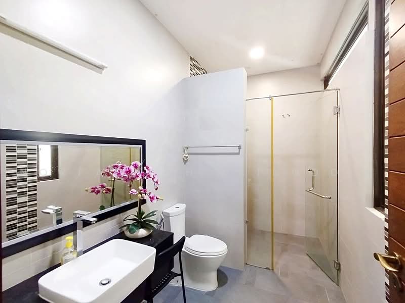 Bungalow House untuk Dijual di Ampang Jaya (Ampang) - NORFADILAH ZAINUDDIN - Bathroom - PropertyGuru.com.my