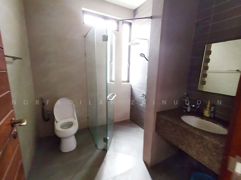 Bungalow House untuk Dijual di Ampang Jaya (Ampang) - NORFADILAH ZAINUDDIN - Bathroom - PropertyGuru.com.my