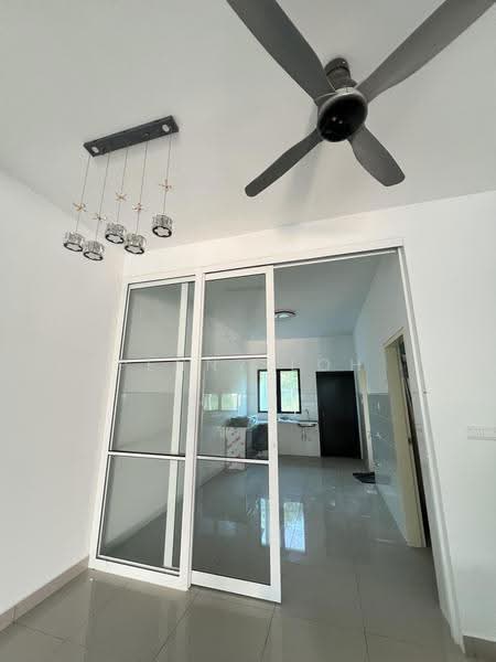 2-storey Terraced House for Rent in Kajang (Selangor) - Penny Loh - Kitchen - PropertyGuru.com.my