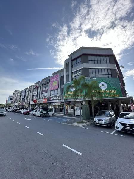Shop for Sale in Kota Warisan (Sepang) - Alice San - Exterior - PropertyGuru.com.my